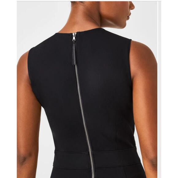 SPANX‎ Perfect Sleeveless Flare Leg Jumpsuit in Classic Black Size Medium Petite - Picture 5 of 11